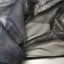 Tkanina firanowa czarna z nitką srebrną 0,1 mb